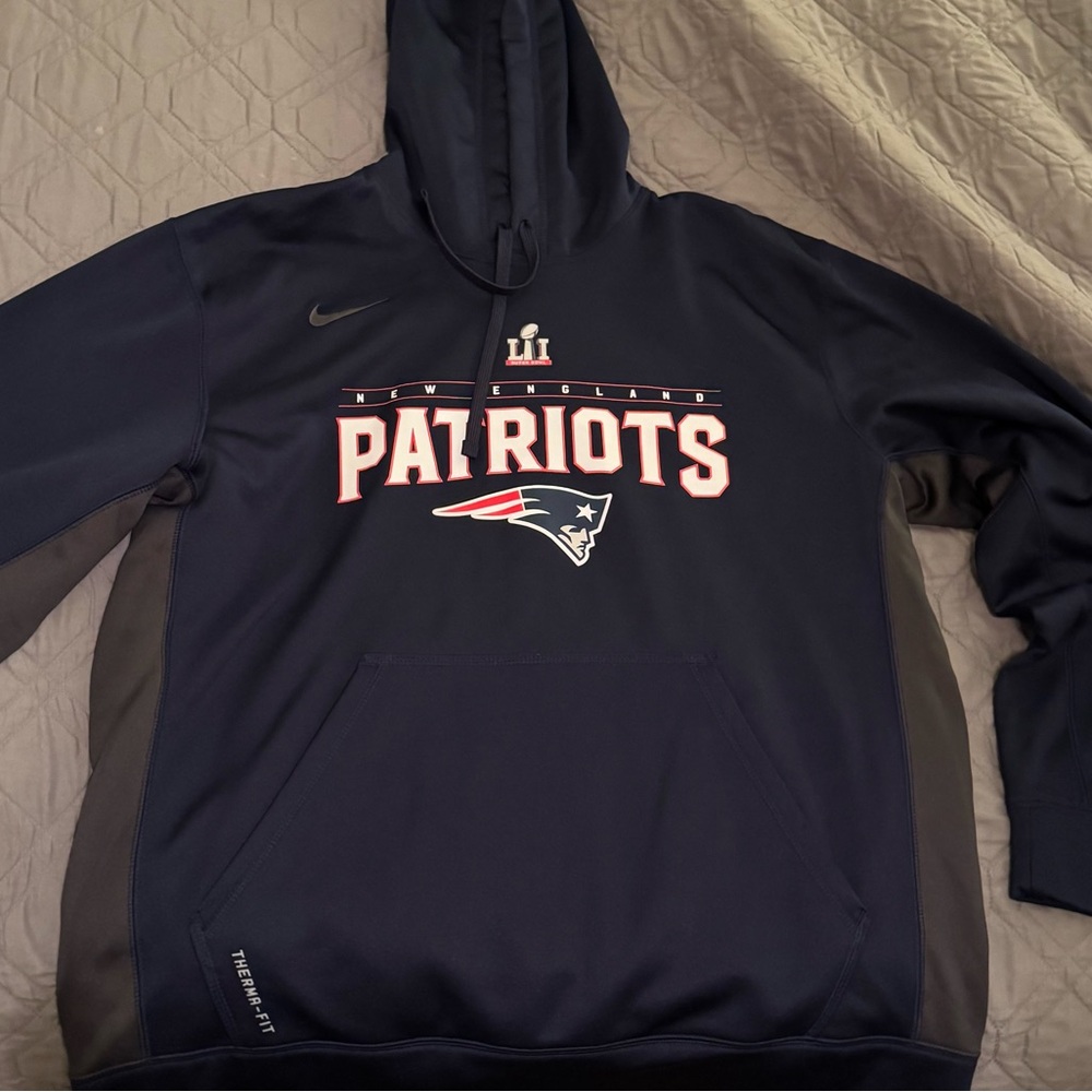 Men’s New England Patriots Super Bowl LI Sweatshirt Hoodie